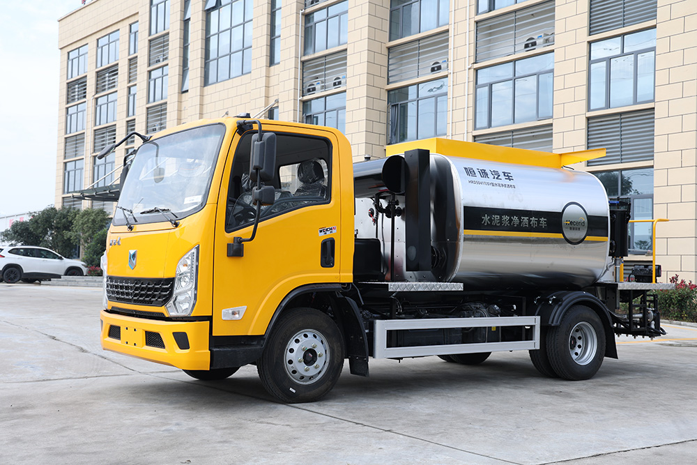 Hubei asphalt spayers are efficient assistants in road construction